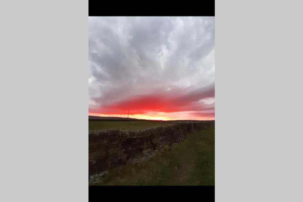 Stones Cottage Farm, Nr Haworth, Family Friendly, Work Friendly, Gaming Barn, Crafting, Free Wifi, Free Parking, Ev Point Oxenhope Exteriér fotografie