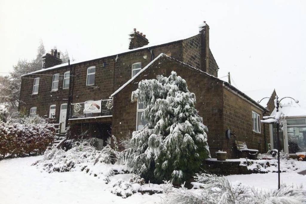Stones Cottage Farm, Nr Haworth, Family Friendly, Work Friendly, Gaming Barn, Crafting, Free Wifi, Free Parking, Ev Point Oxenhope Exteriér fotografie